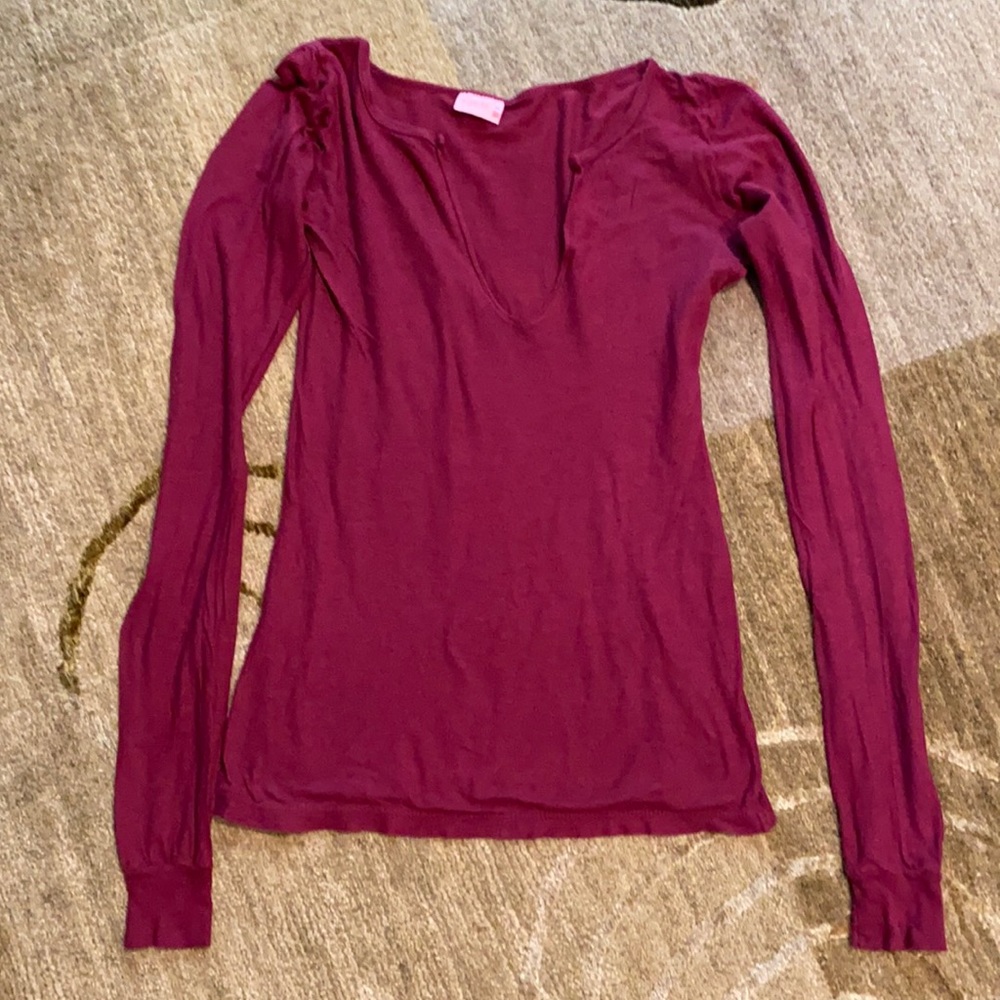 ~Sparkle~ Burgundy V-Neck Long Sleeve Top